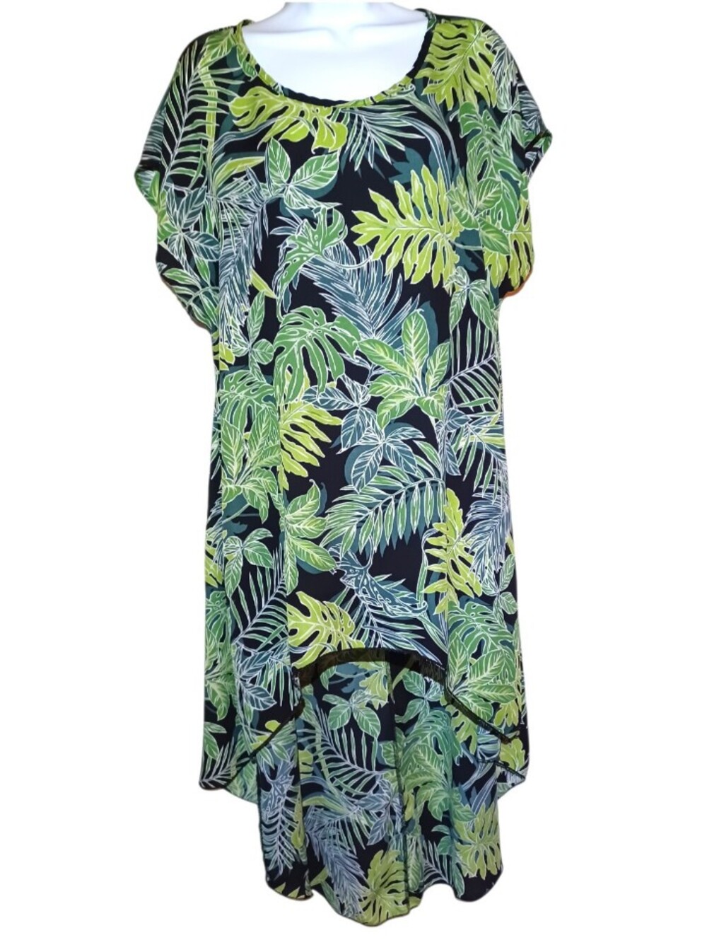 Cha Cha Vente Breezy Tropical Leaf Swimsuit Coverup